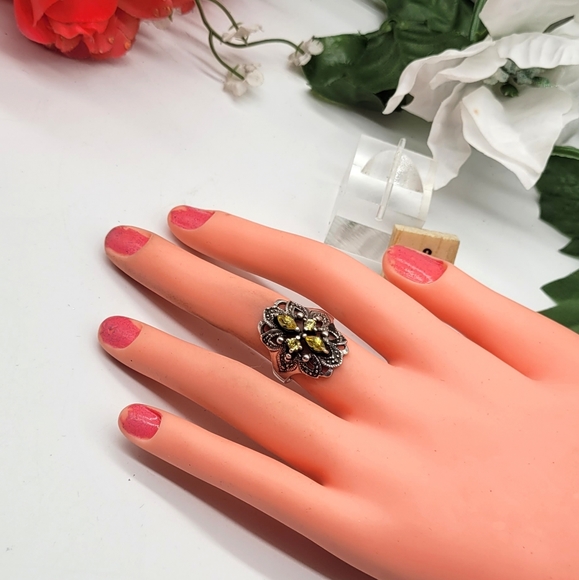 Sterling silver citrine, marcasite ring. - Picture 3 of 3